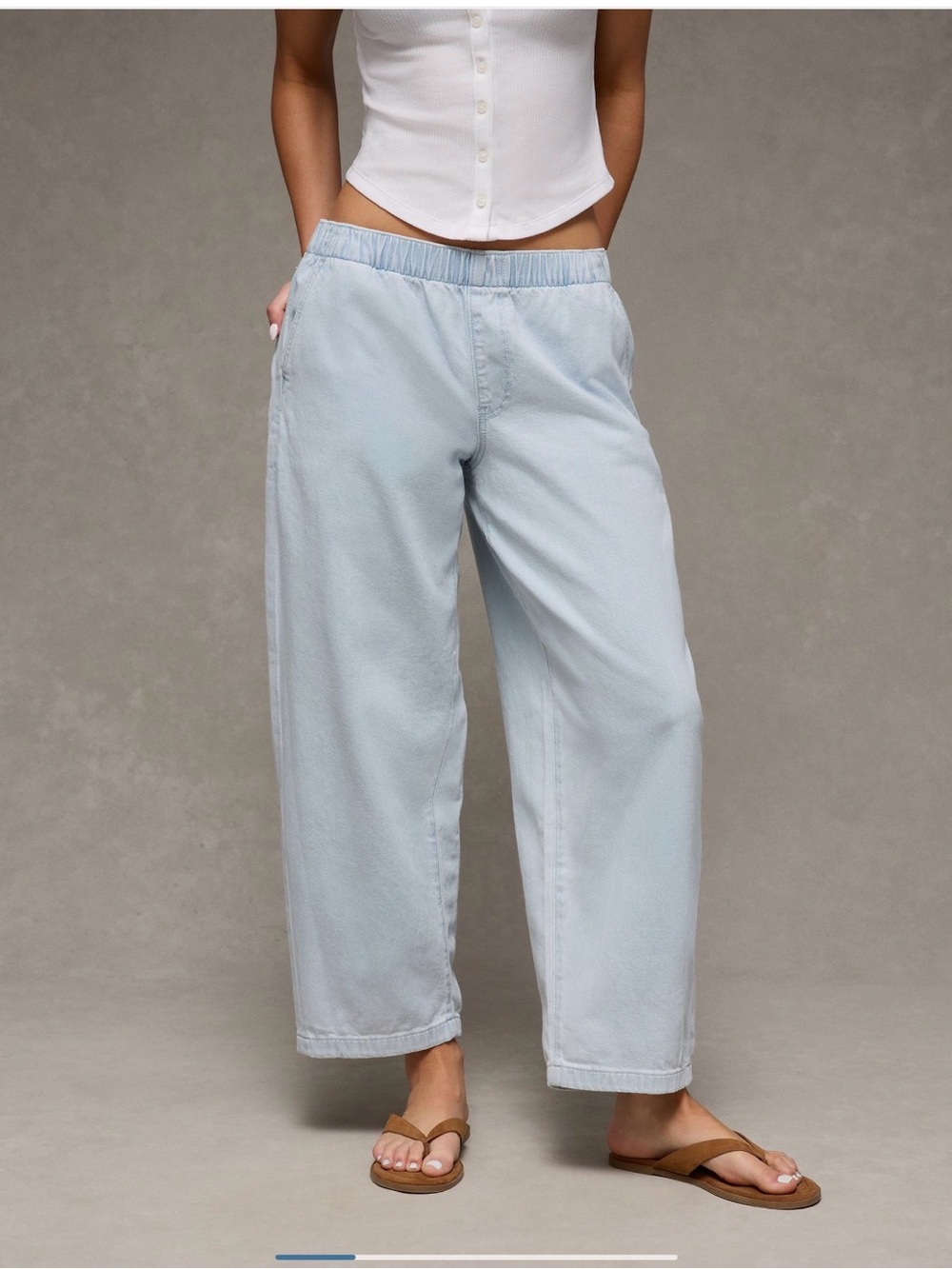 AE Pull On Low Rise Barrel Jeans
